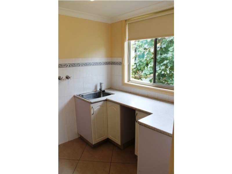 1/332 BORELLA ROAD, Albury NSW 2640