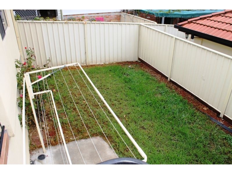 1/332 BORELLA ROAD, Albury NSW 2640