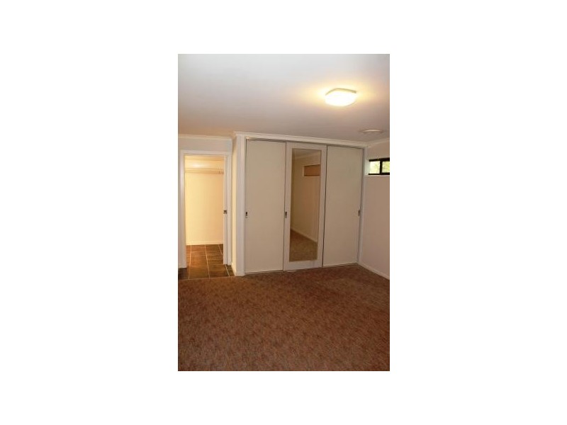 937 WAUGH ROAD, Albury NSW 2640