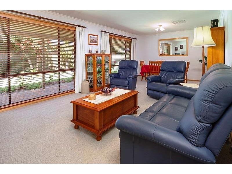 11 MURRA COURT, Kiewa VIC 3691