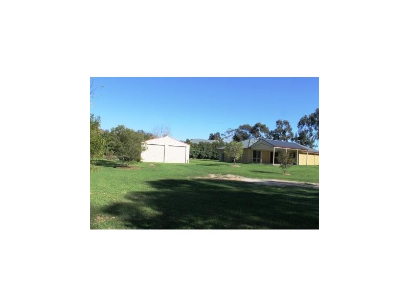 1 PATERSON AVENUE, Baranduda VIC 3691