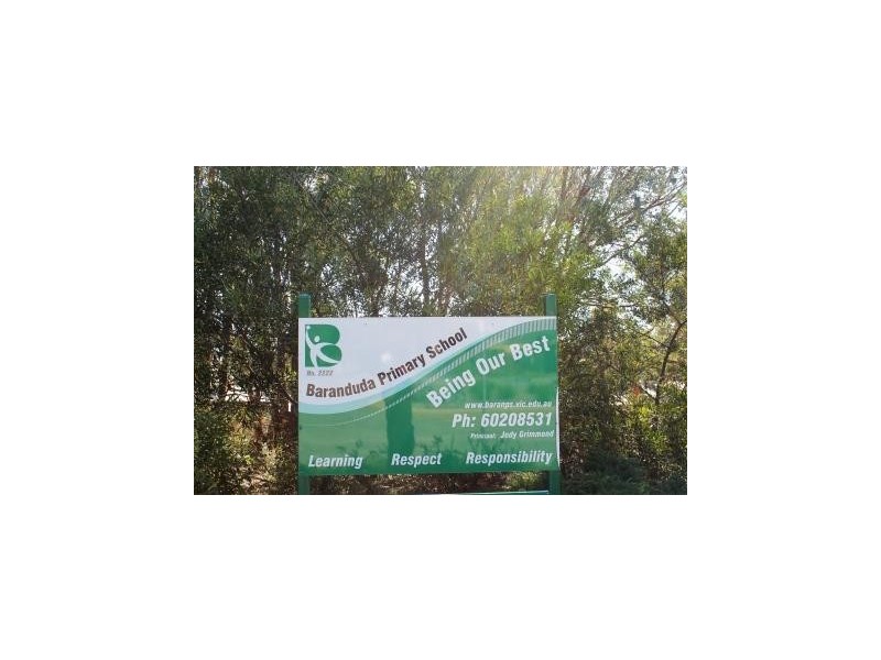 1 PATERSON AVENUE, Baranduda VIC 3691