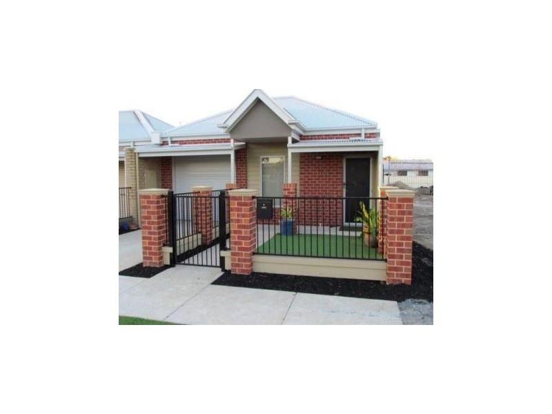 12A RUNDLE STREET, Wodonga VIC 3690