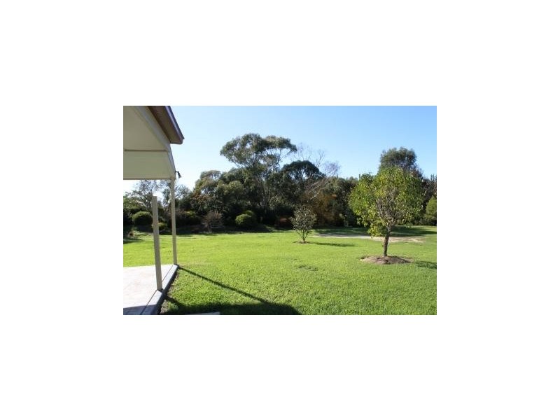 1 PATERSON AVENUE, Baranduda VIC 3691