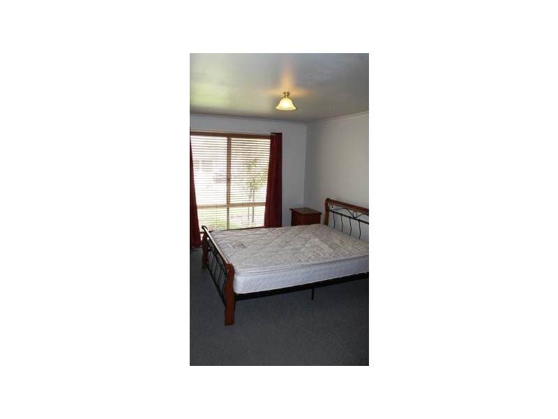 5 SUNDEW COURT, Thurgoona NSW 2640