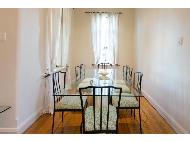 606B DEAN STREET, Albury NSW 2640