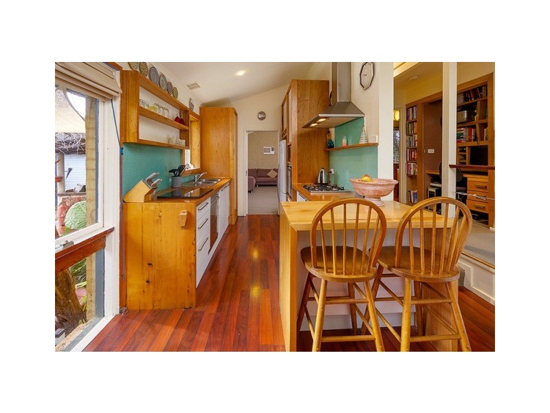 34 MCFARLAND ROAD, Wodonga VIC 3690