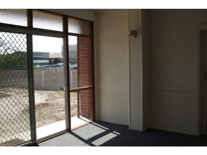 176 LAWRENCE STREET, Wodonga VIC 3690