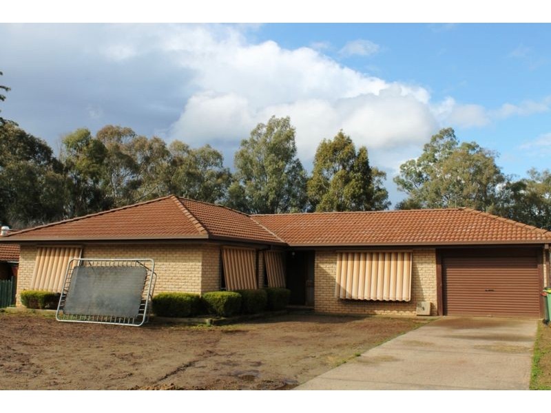 31 MCFARLAND ROAD, Wodonga VIC 3690