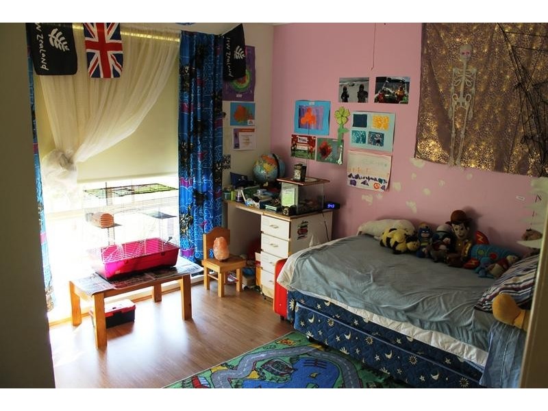 10 LUTZEN CLOSE, Baranduda VIC 3691