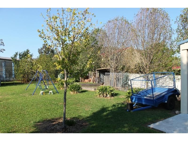 10 LUTZEN CLOSE, Baranduda VIC 3691