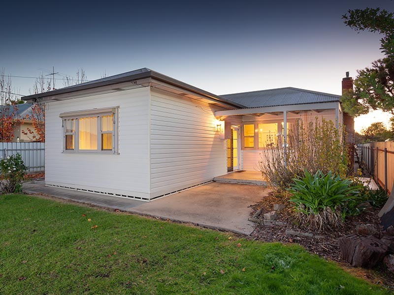 143 HUME STREET, Wodonga VIC 3690