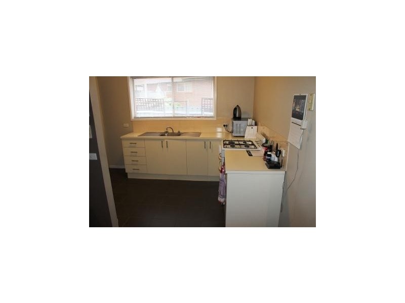 1/6 ARNOLD PLACE, Wodonga VIC 3690