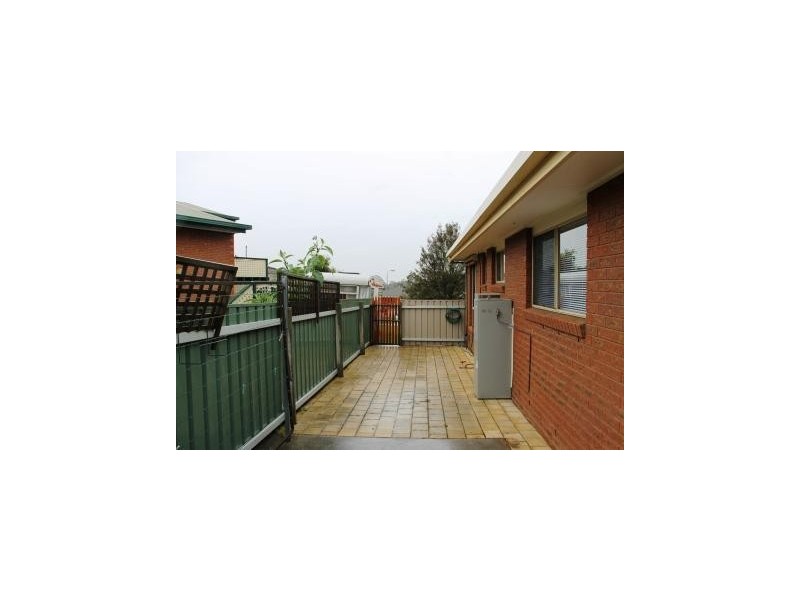 1/6 ARNOLD PLACE, Wodonga VIC 3690