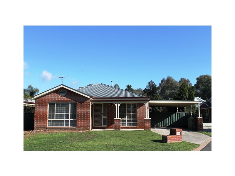 2 TYRRELL COURT, Wodonga VIC 3690