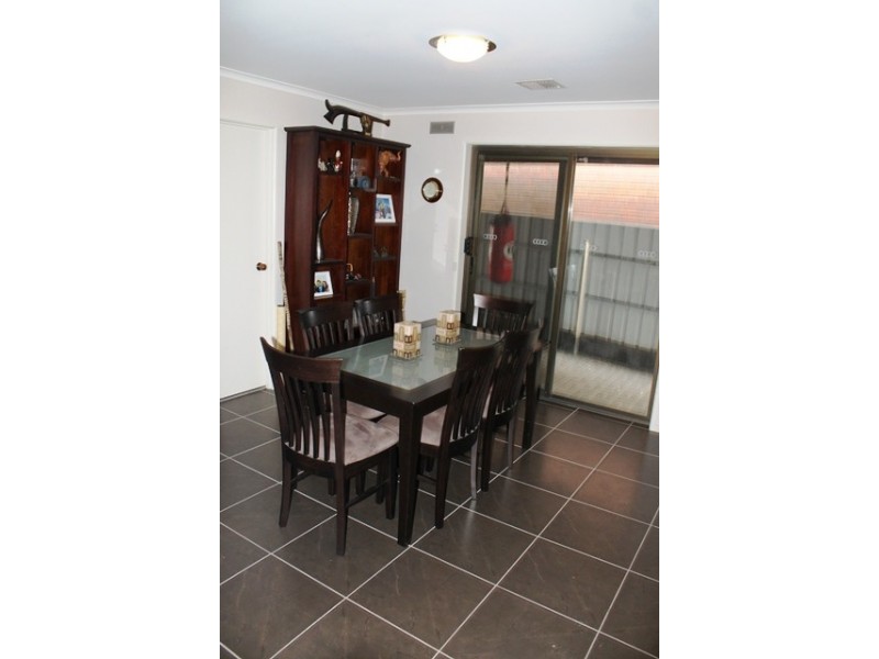 5 KARALLA COURT, Wodonga VIC 3690