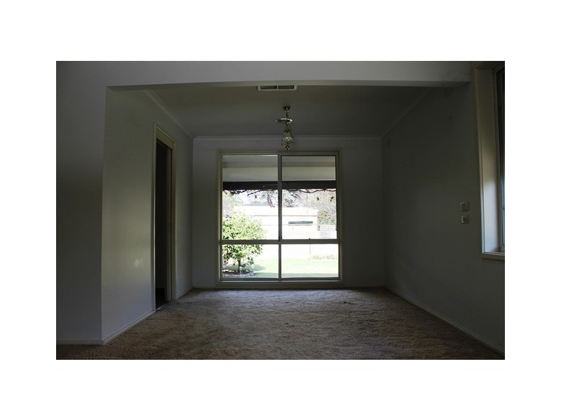 1 URALLA COURT, Wodonga VIC 3690