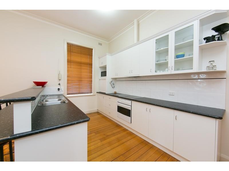 606B DEAN STREET, Albury NSW 2640