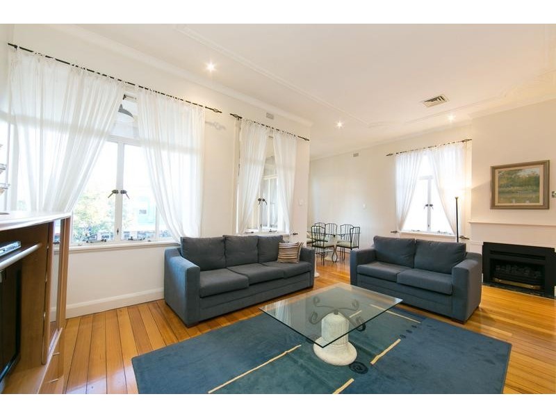 606B DEAN STREET, Albury NSW 2640