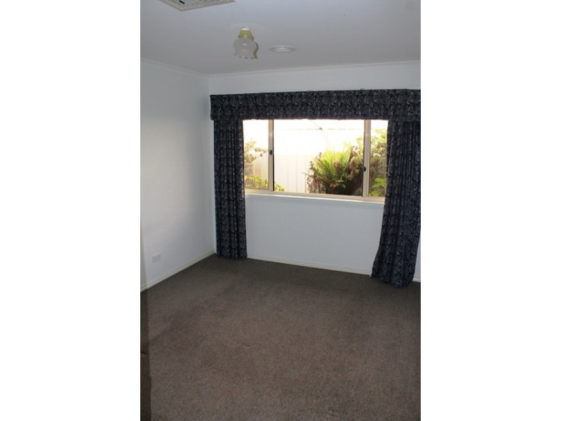 7 FALCON CIRCUIT, Wodonga VIC 3690