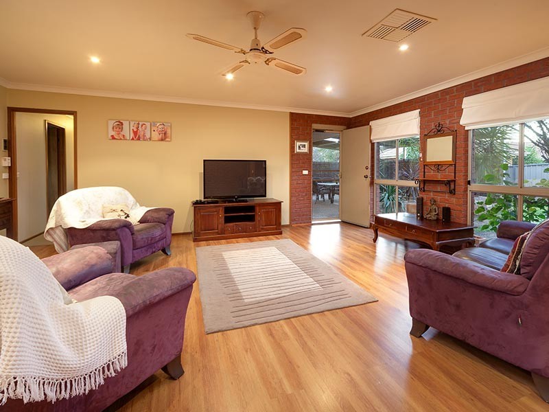 31 AZURE DRIVE, Wodonga VIC 3690