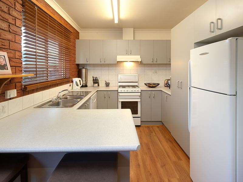 31 AZURE DRIVE, Wodonga VIC 3690