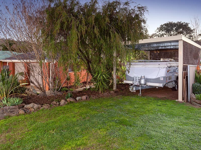 31 AZURE DRIVE, Wodonga VIC 3690
