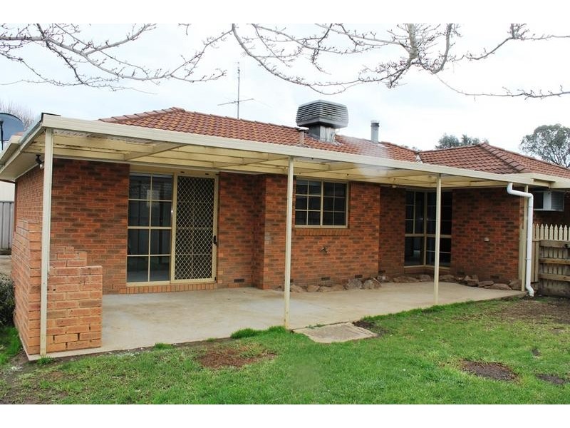 3 PROSPER COURT, Wodonga VIC 3690