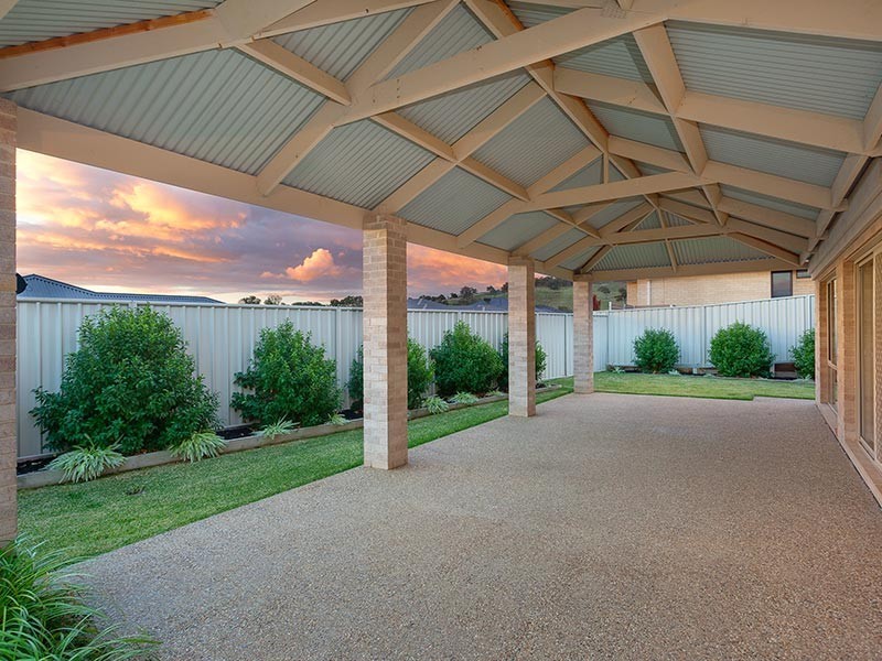 29 BREMER AVENUE, Wodonga VIC 3690