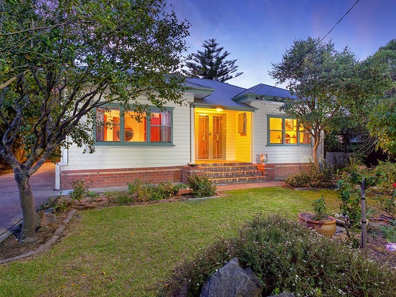 15 BURNLEY STREET, Wodonga VIC 3690