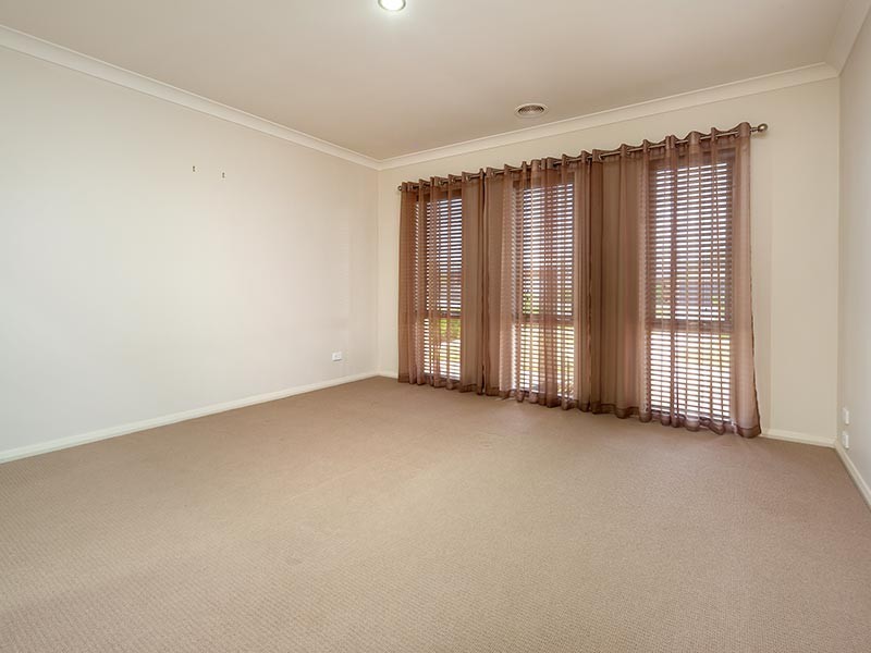 29 BREMER AVENUE, Wodonga VIC 3690
