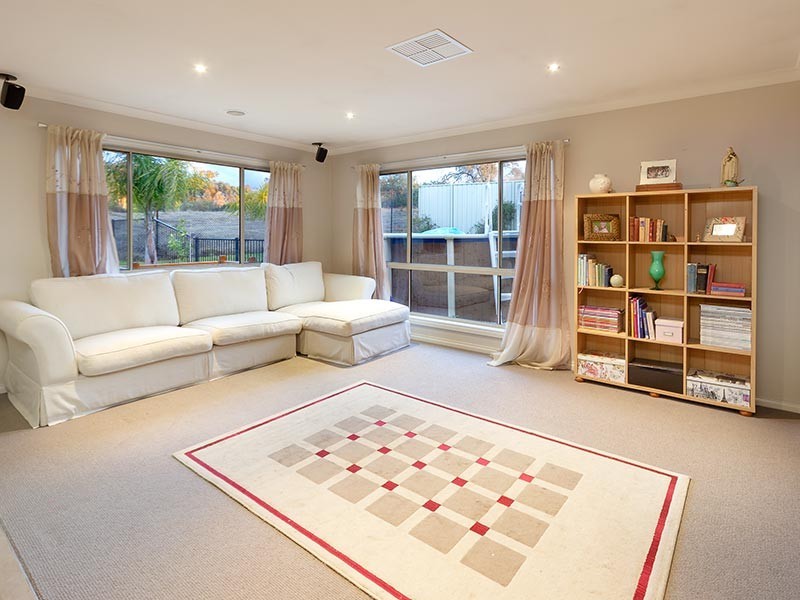 131 DE KERILLEAU DRIVE, Wodonga VIC 3690