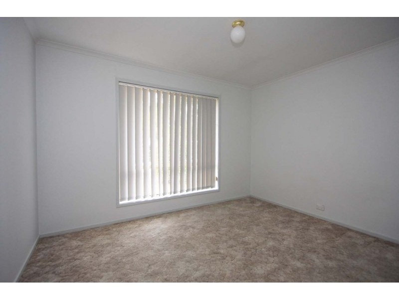 2/6 ARNOLD PLACE, Wodonga VIC 3690