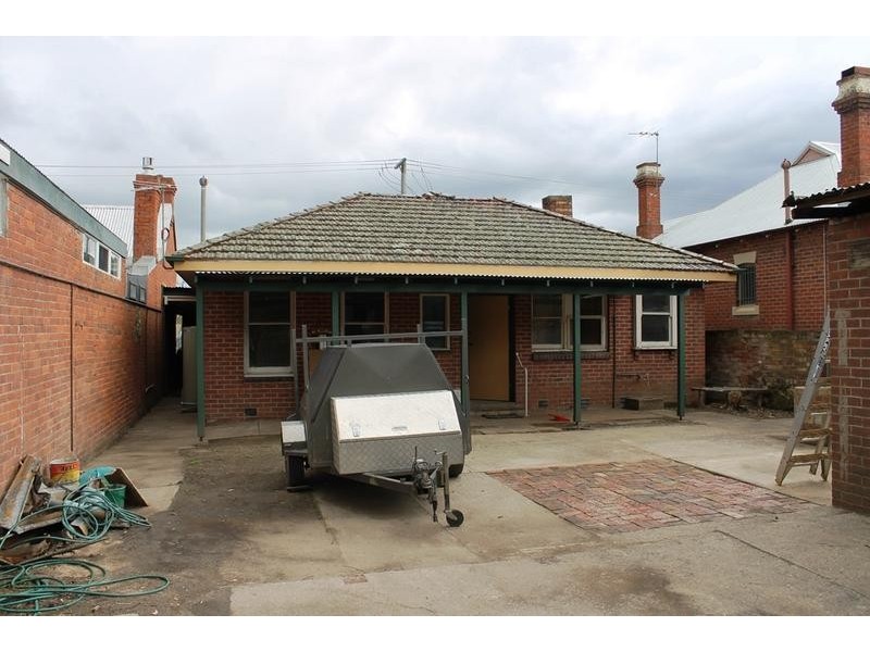 442 MACAULEY STREET, Albury NSW 2640