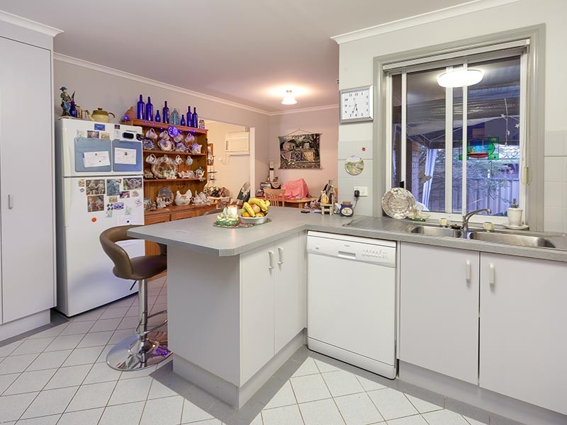 1/13 KINGSBURY COURT, Wodonga VIC 3690