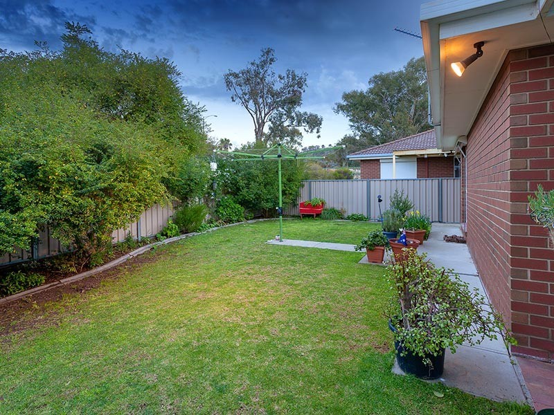 1/13 KINGSBURY COURT, Wodonga VIC 3690