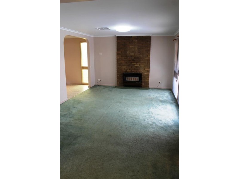 407 DALE CRESCENT, Albury NSW 2640