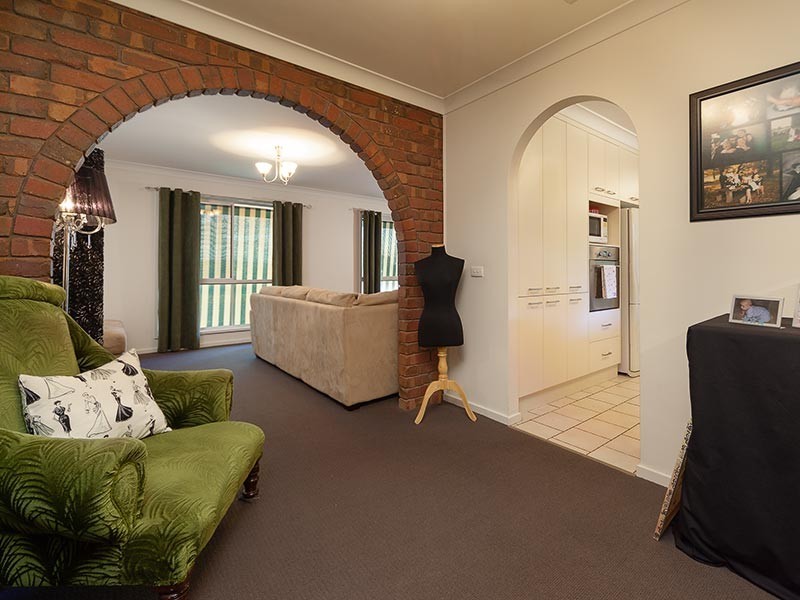 19 SINNETT COURT, Wodonga VIC 3690