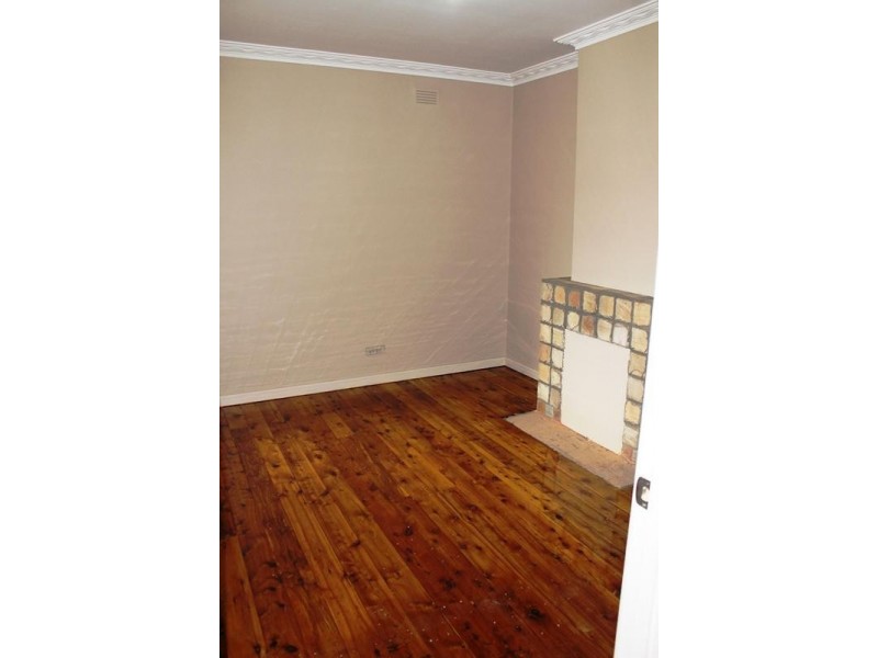 442 MACAULEY STREET, Albury NSW 2640