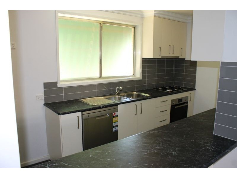 65 LONDON ROAD, Wodonga VIC 3690