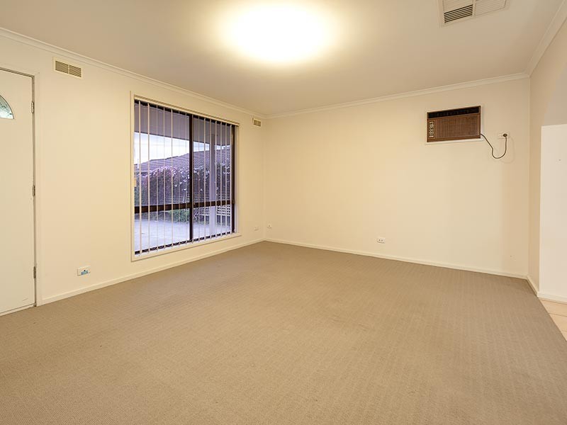 2/14 GAYVIEW DRIVE, Wodonga VIC 3690