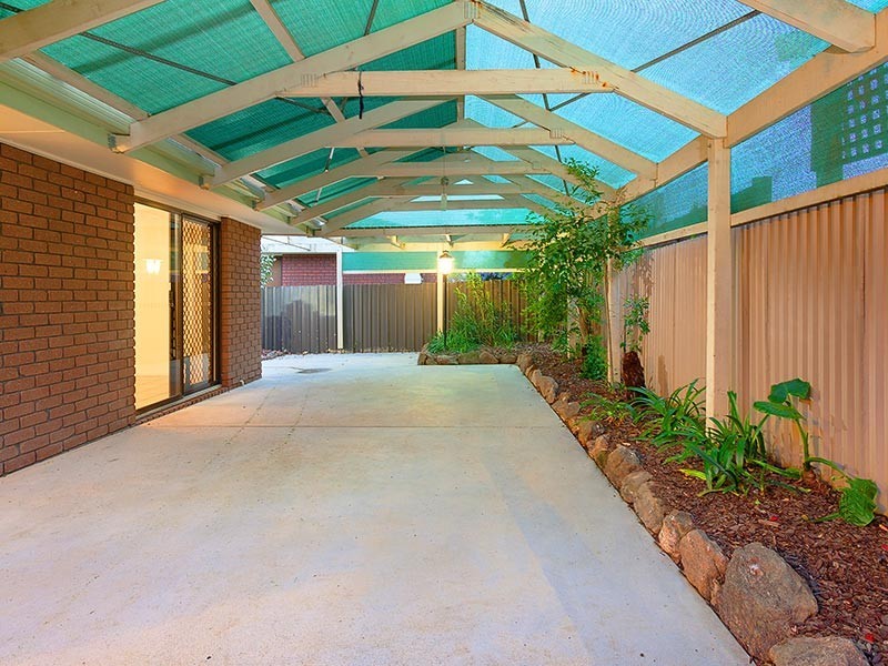 2/14 GAYVIEW DRIVE, Wodonga VIC 3690