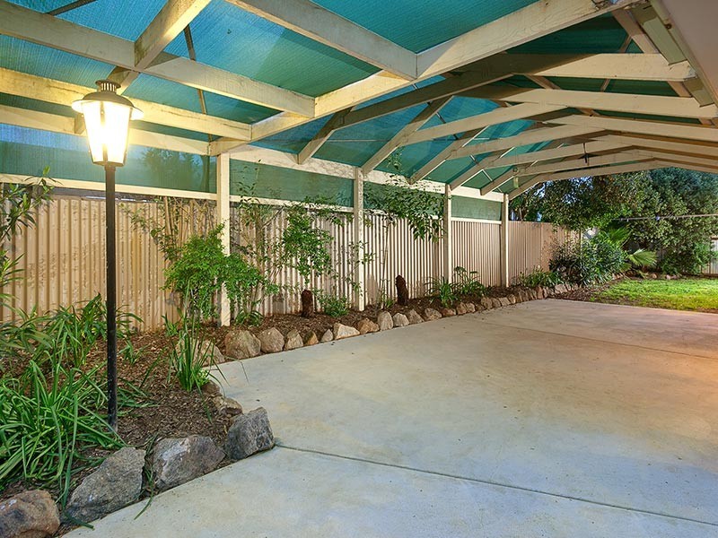 2/14 GAYVIEW DRIVE, Wodonga VIC 3690