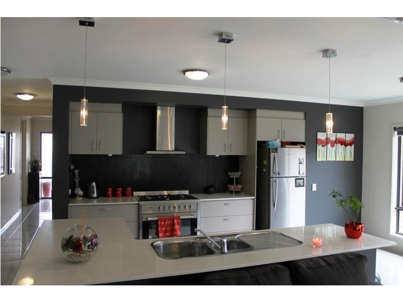 22 LYSTERFIELD LANE, Wodonga VIC 3690