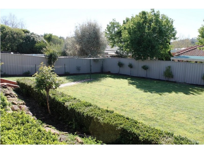 35 WHERNSIDE DRIVE, Wodonga VIC 3690
