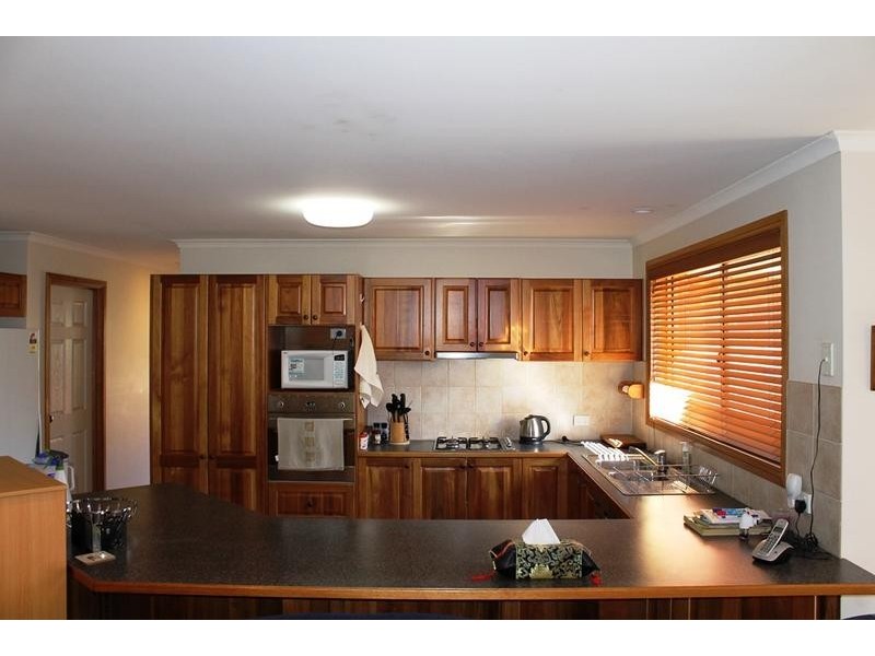 35 WHERNSIDE DRIVE, Wodonga VIC 3690