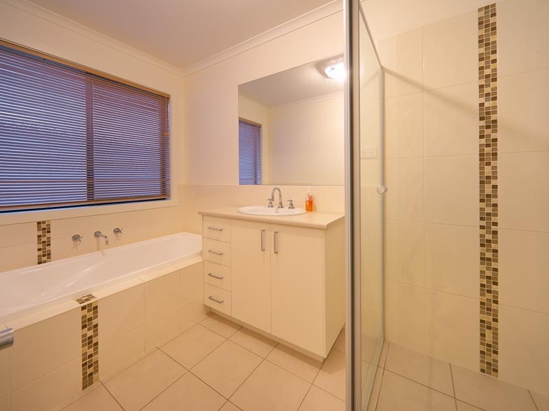 28 WHISTLER CONCOURSE, Wodonga VIC 3690