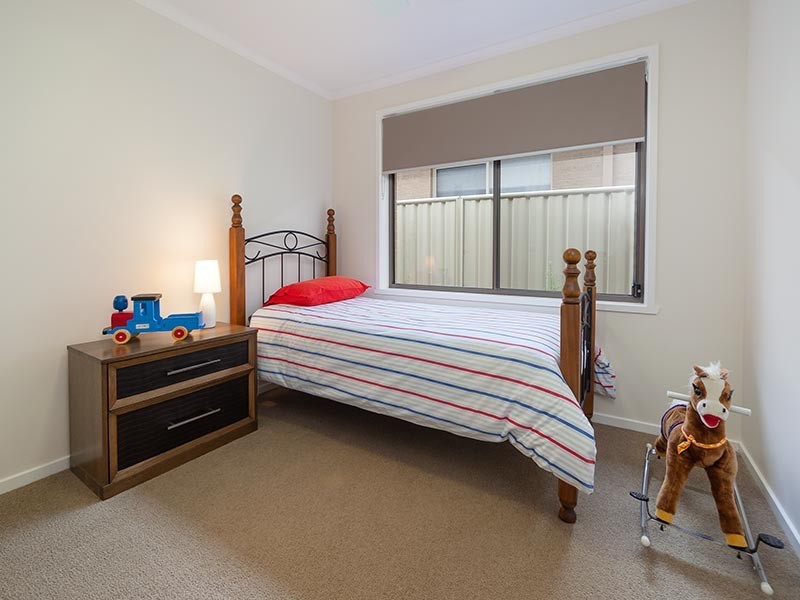 42 BREMER AVENUE, Wodonga VIC 3690