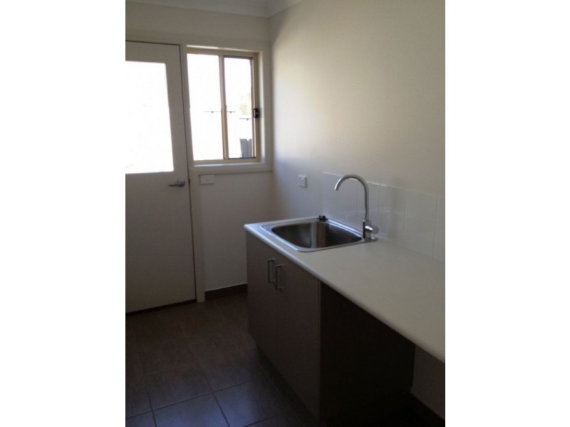 28 KENNETH WATSON DRIVE, Wodonga VIC 3690