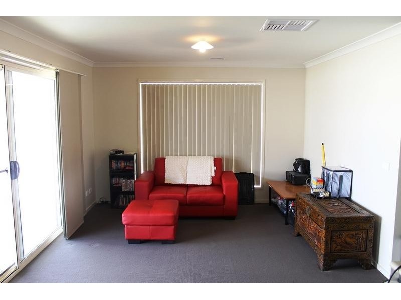 1 VICTORIA CROSS PARADE, Wodonga VIC 3690